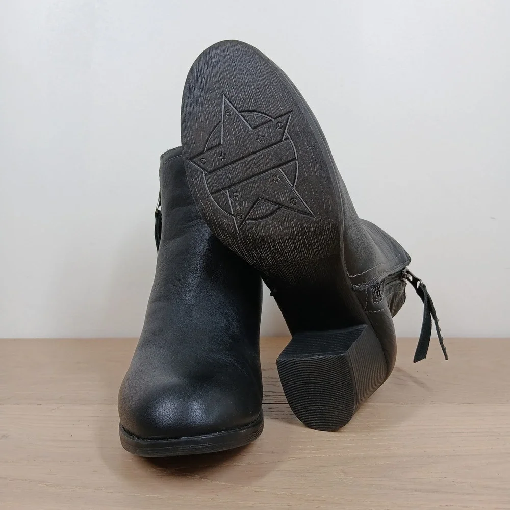 Skechers Ankle Boots Womens 7 Black Leather Studded Zip Block Heel Moto Western